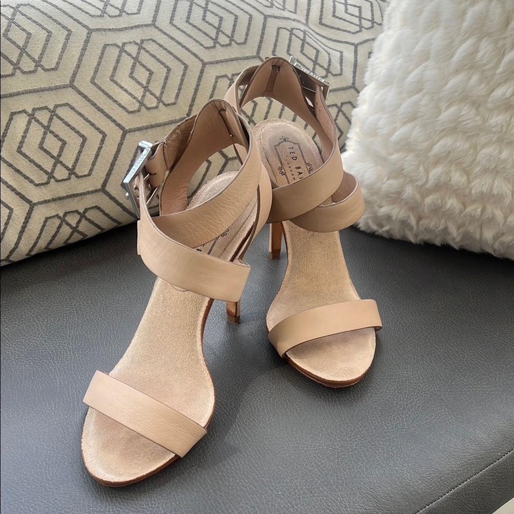 Elegant Beige Women's Heels